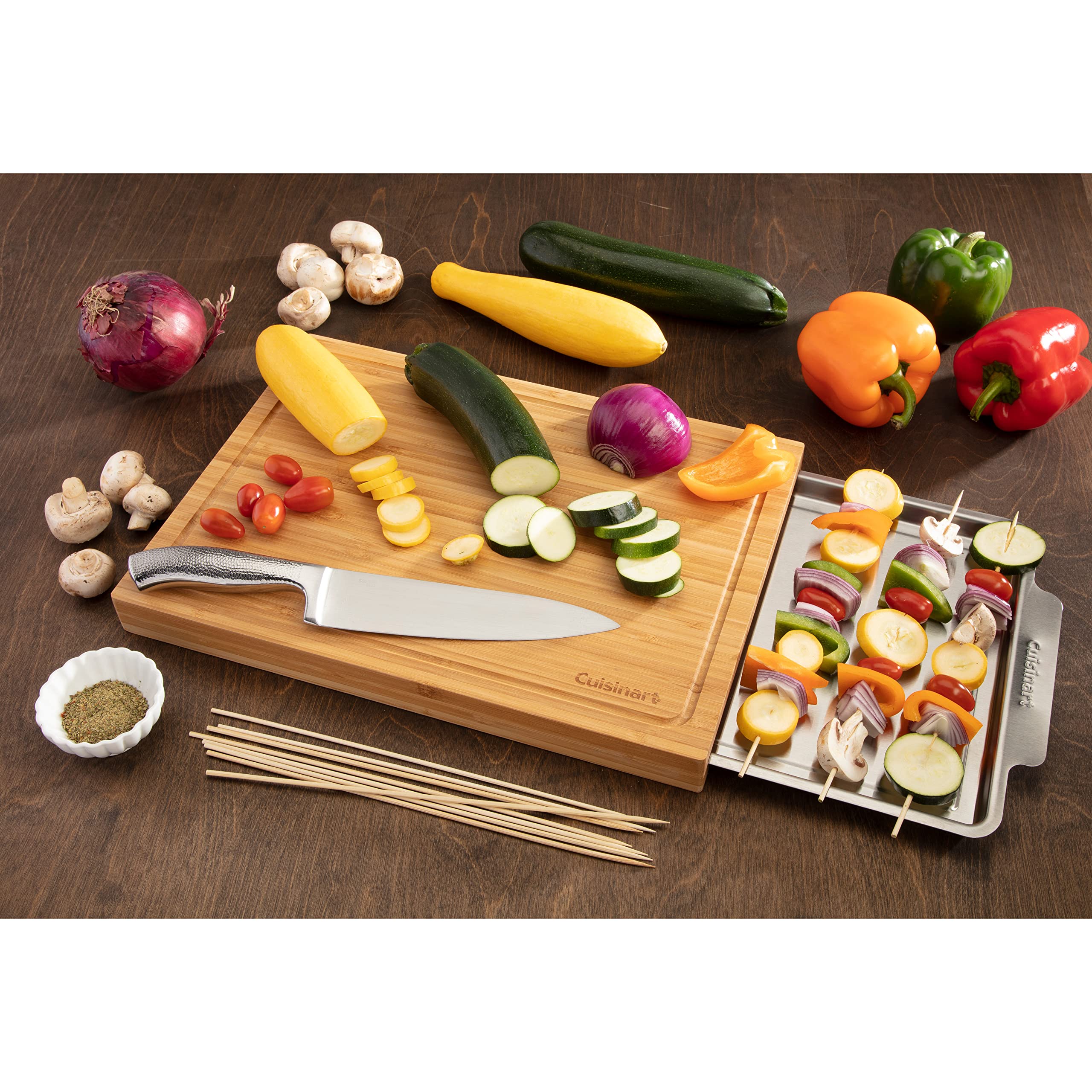 Cuisinart bamboo surface close-up showing grain and knife-friendly finish