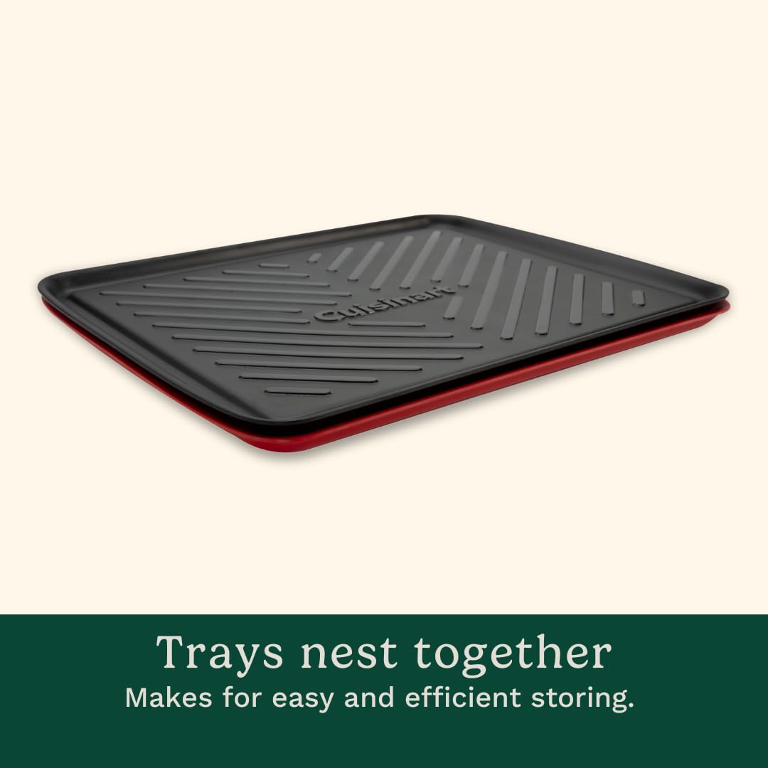 Cuisinart black tray close-up holding finished food for safe serving