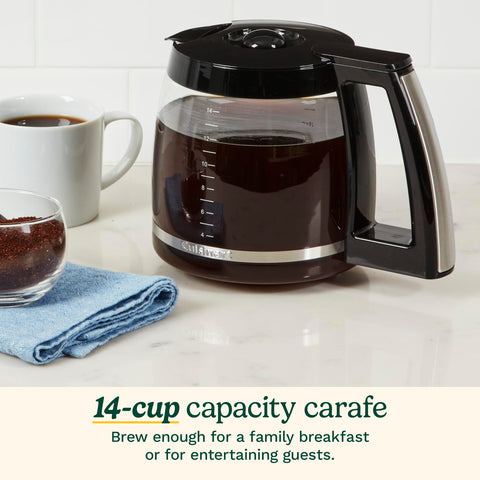 Cuisinart close-up of ergonomic black handle with brushed chrome accent for comfortable grip