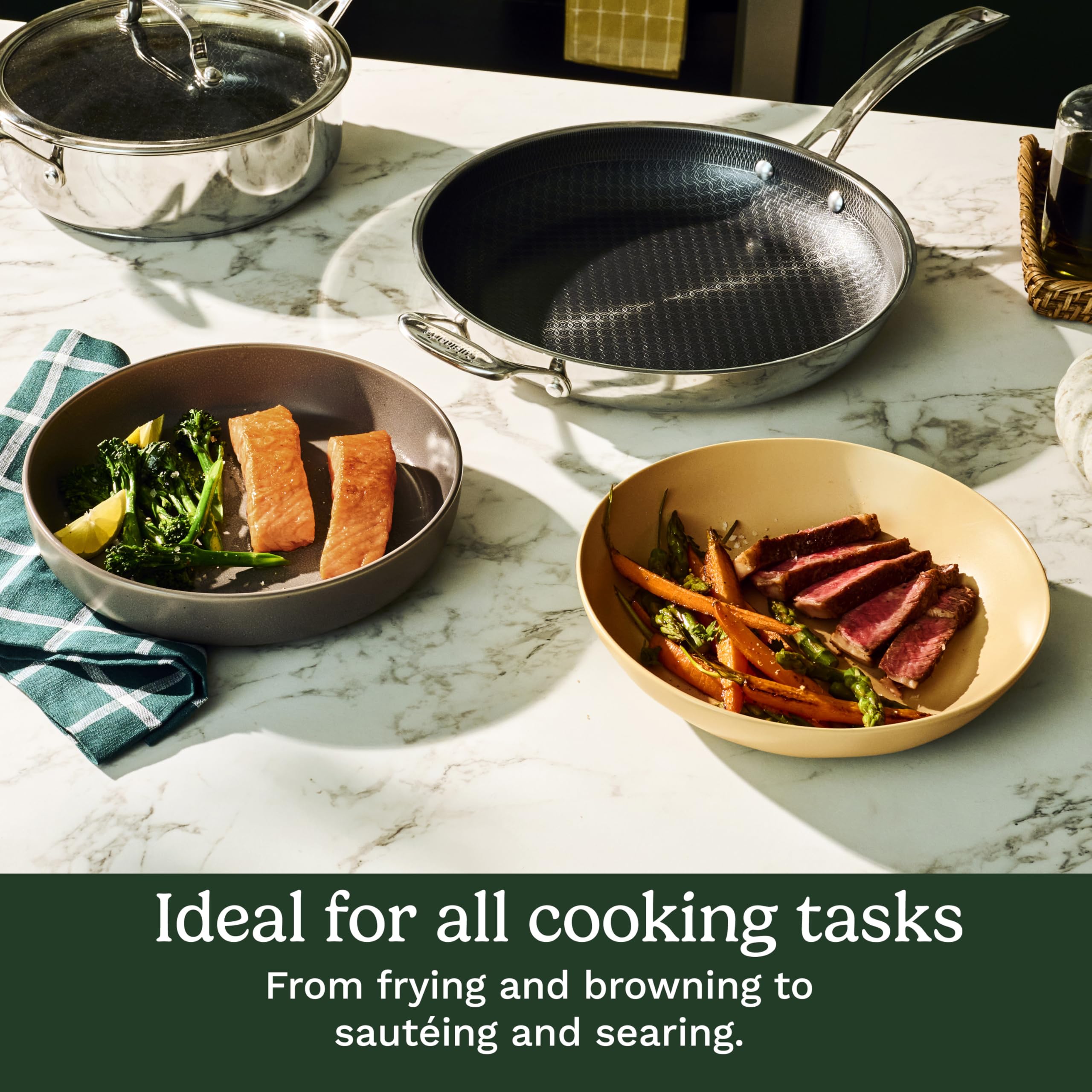 Cuisinart FusionPlus cooking eggs to show delicate food release and even heat