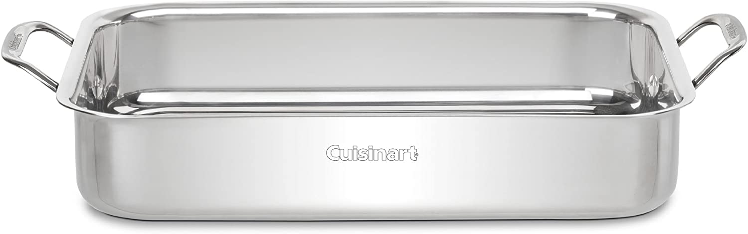 Cuisinart lasagna pan in oven with lasagna inside demonstrating even baking