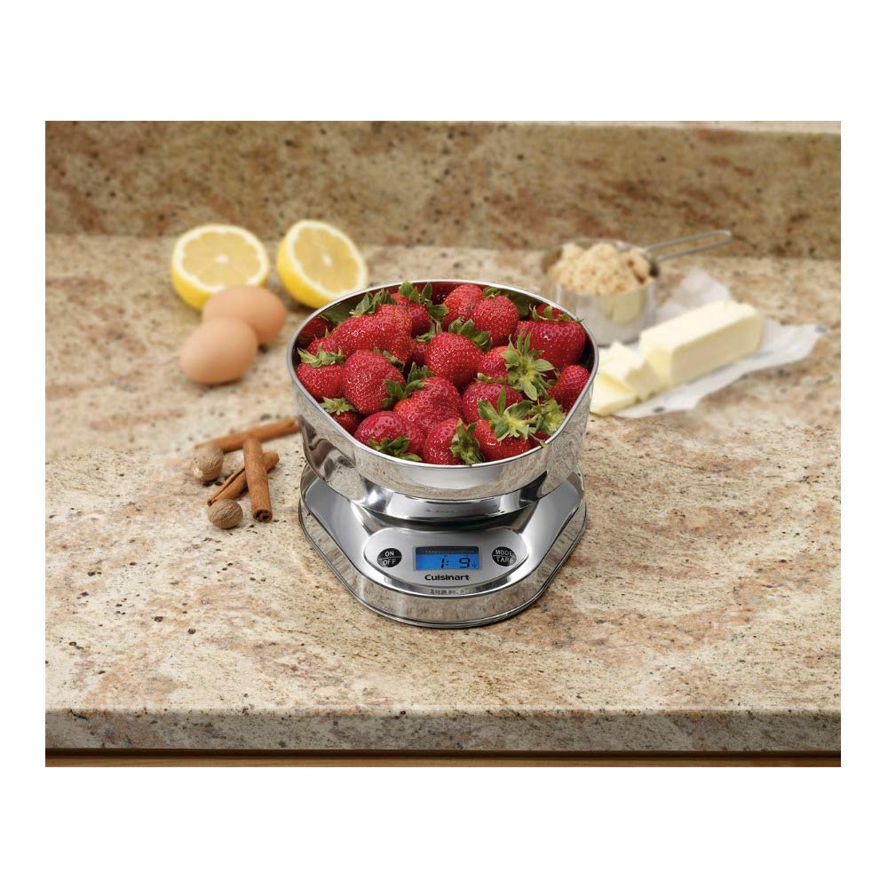 Cuisinart close-up of stainless-steel bowl with gradient marks for easy measuring