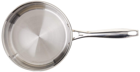 Cuisinart tempered glass lid detail showing secure fit and visibility while cooking