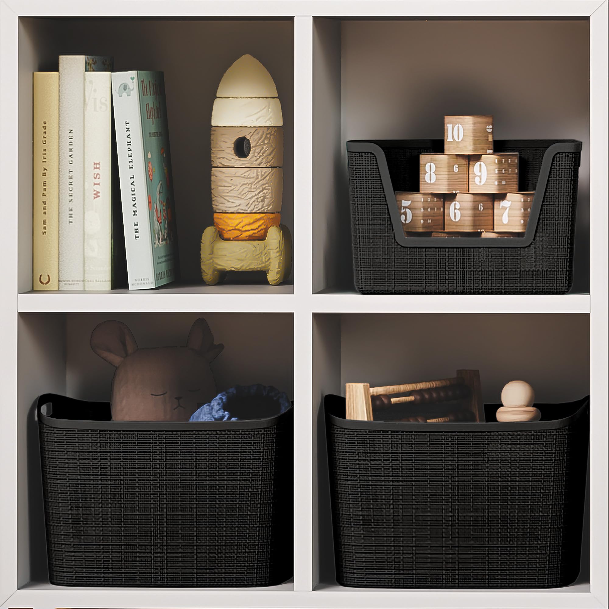 Curver lifestyle shelf with baskets showing cohesive decor benefit
