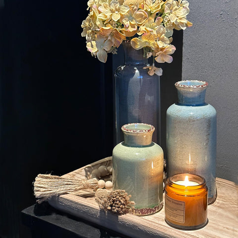 CwlwGO multicolor set styled on console illustrating coordinated decor impact