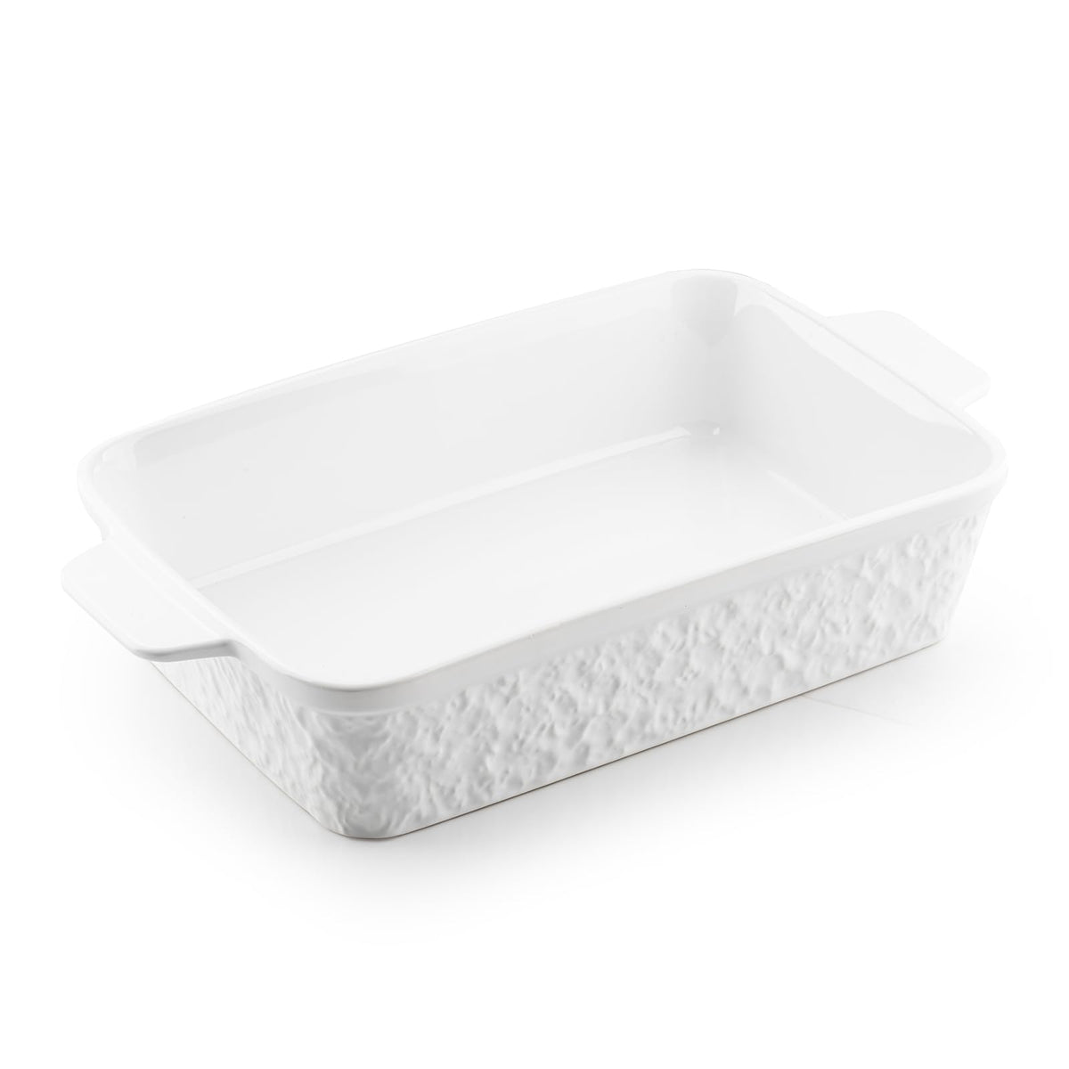Dafuceramic front view porcelain casserole showing capacity and elegant finish