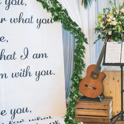 dallisten packed bundle in hand demonstrating lightweight, portable garlands for easy setup
