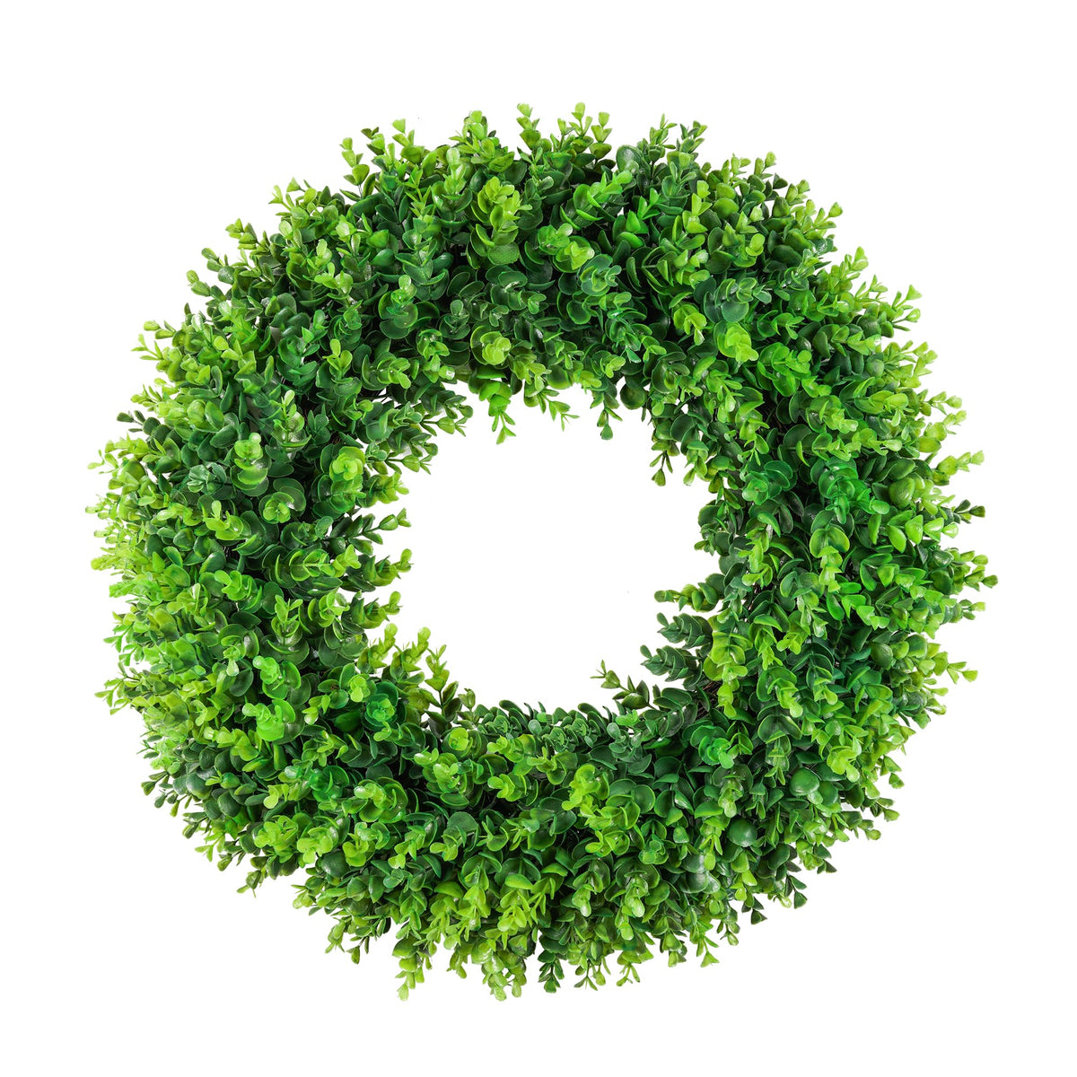 DDHS front view boxwood wreath showing full, welcoming greenery
