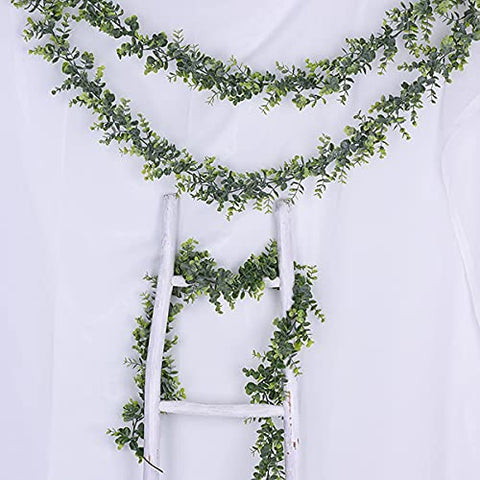 DearHouse garland held in hand for scale showing generous 5.9-foot length each