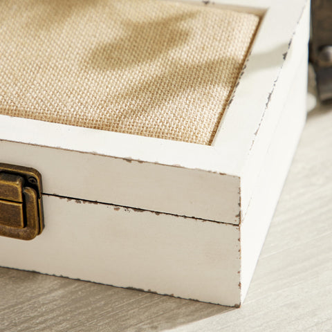 deco 79 close-up of burlap panel highlighting tactile texture and visual depth