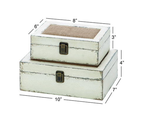 deco 79 box held in hand showing size and easy handling benefit