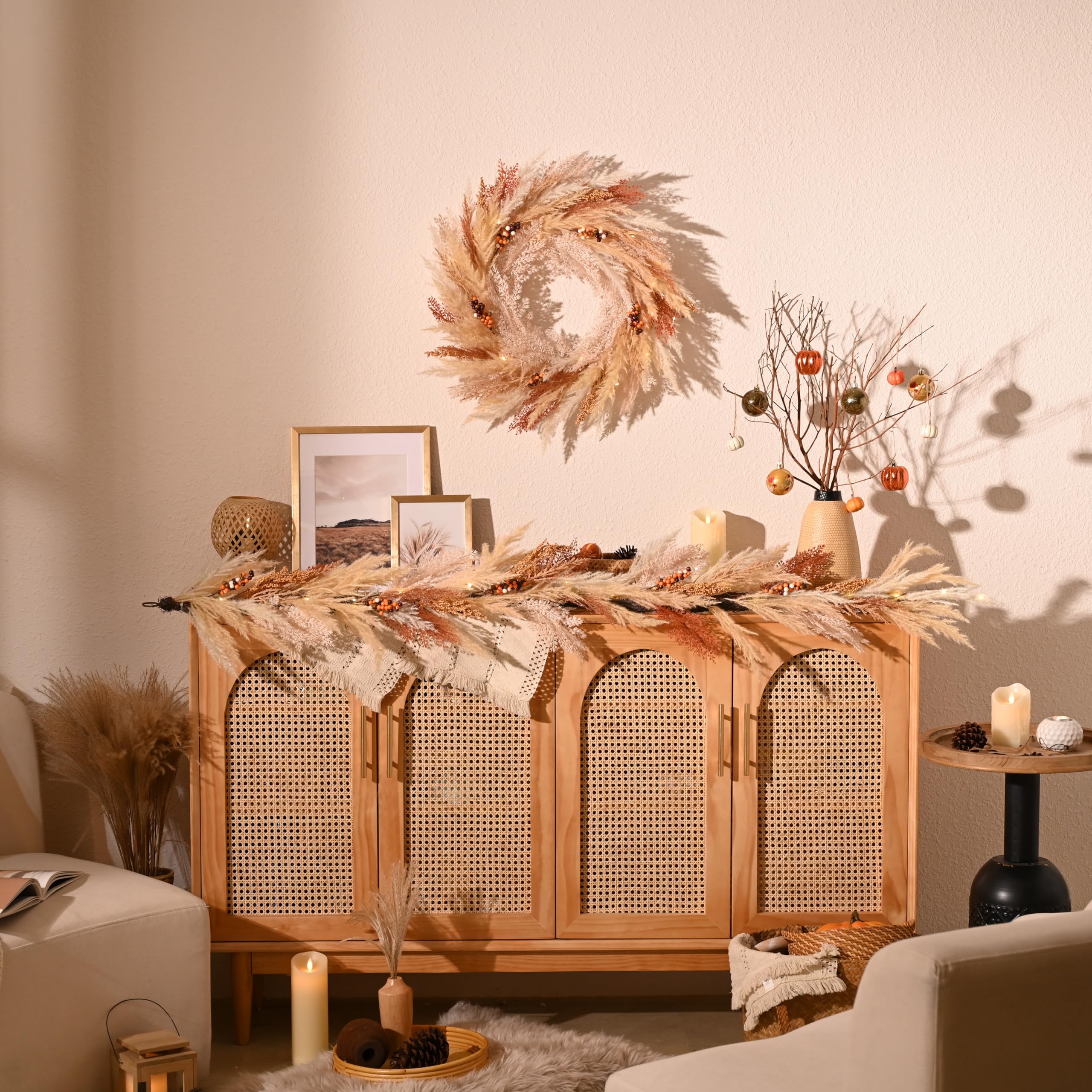 Decor by Hannah iron frame and stitching label, indicates durable construction
