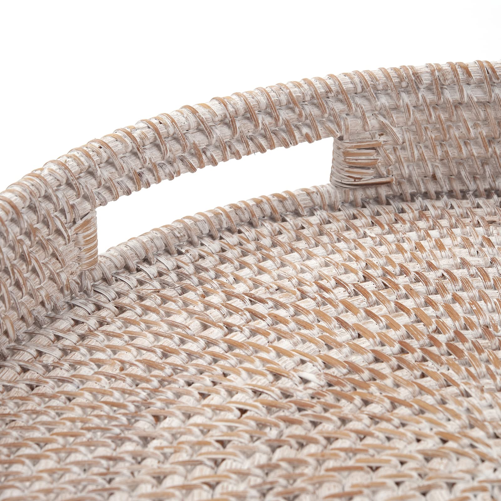DECRAFTS built-in handle detail for easy carrying and secure grip