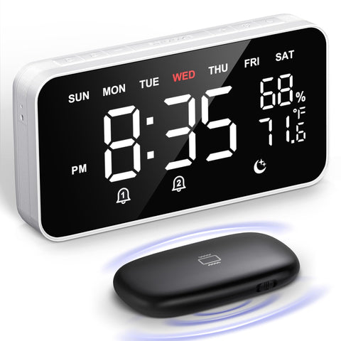 Dekala front display showing large digits and clear time, easy reading