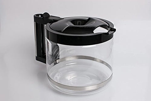 De'Longhi carafe front view showing clear glass and correct fit