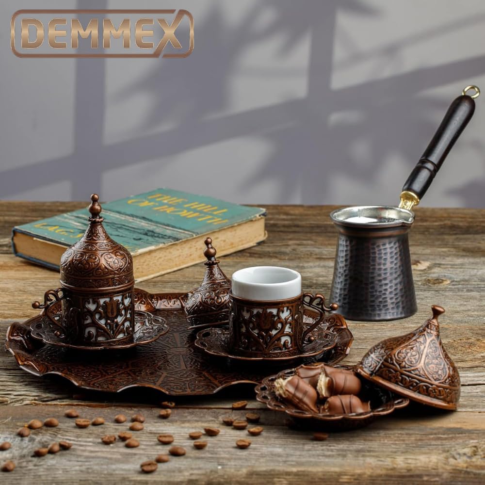 DEMMEX pot handle and spout detail showing wooden handle for safe pouring