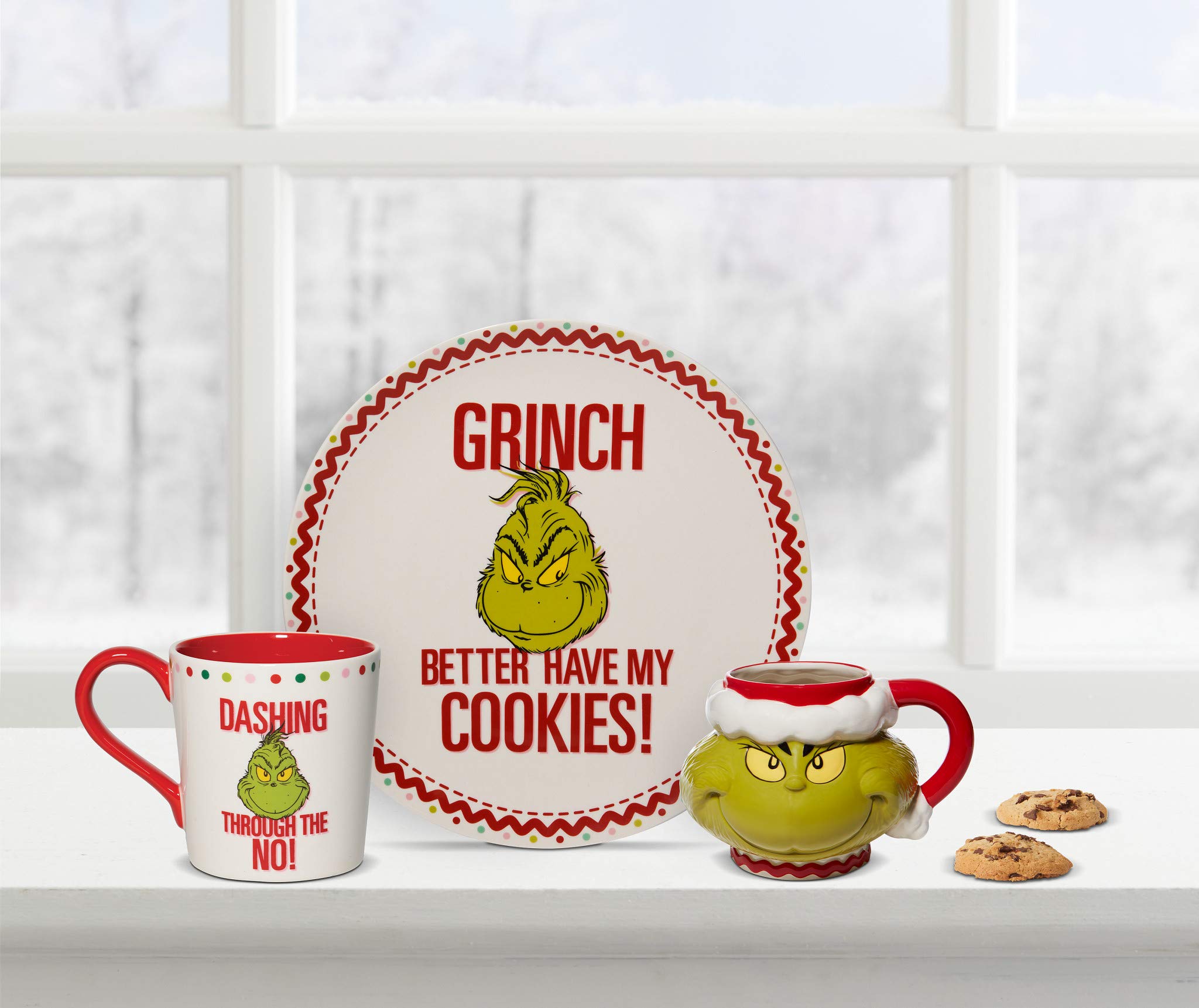 Department 56 Grinch mug in use on holiday table demonstrating large 32oz serving and charm
