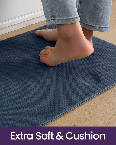 DEXI textured top layer detail for grip and comfort