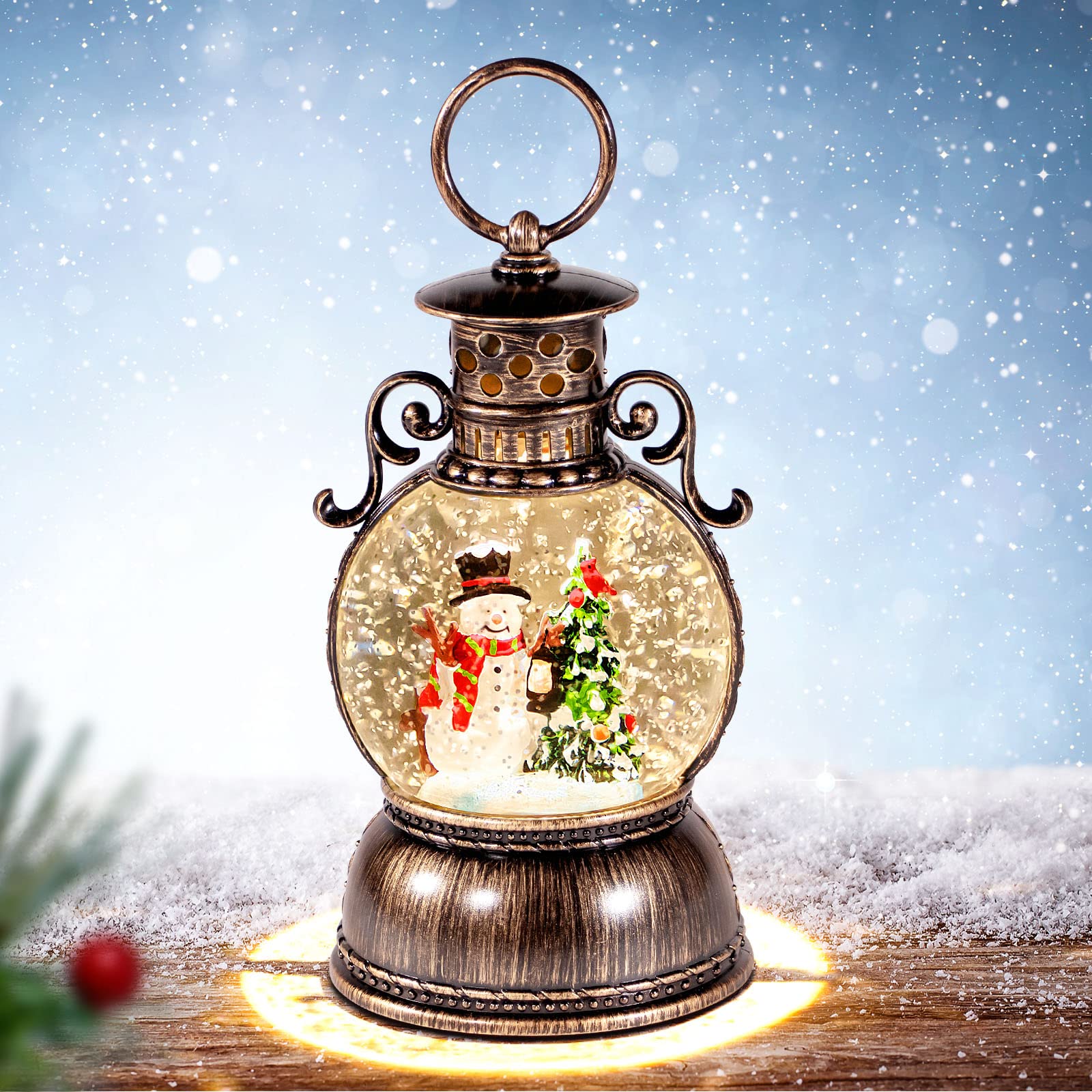 DGSCAK front view lantern lit, warm glow enhances holiday display