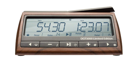 DGT DGT3000 LE close-up of large seconds-first display showing clear timing for fast decision-making