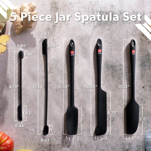 di oro spatula gently stirring nonstick pan to protect cookware finish