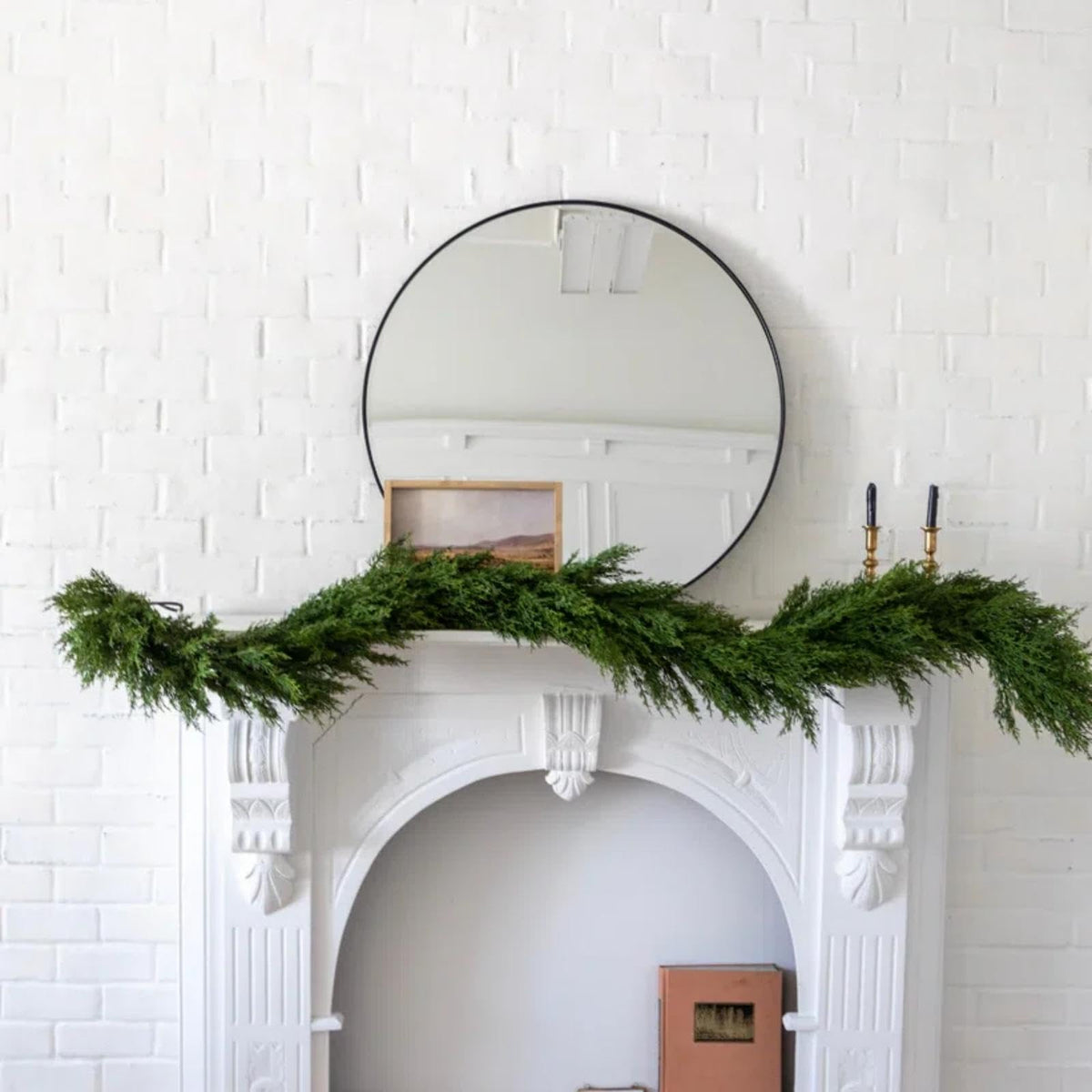 Dingion 9ft garland front packaging showing full realistic cedar look and easy styling