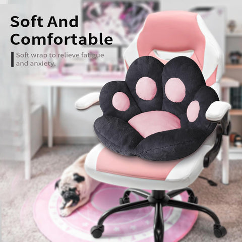 Ditucu cat paw cushion close-up plush texture feels soft and durable