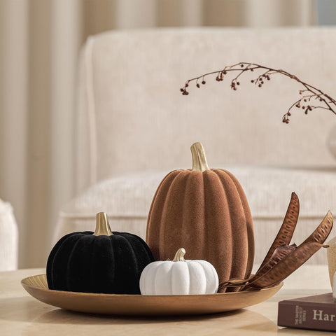 DN DECONATION stacked pumpkins styled for height showing versatile display benefit