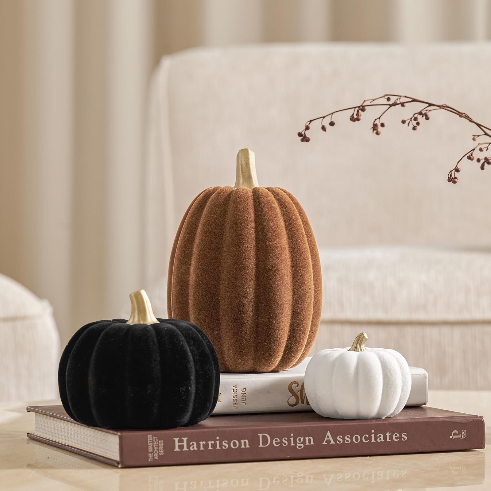 DN DECONATION pumpkins in table centerpiece adding warm seasonal texture