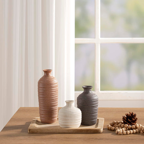 Dobbyby short vase on shelf for scale and compact accent placement