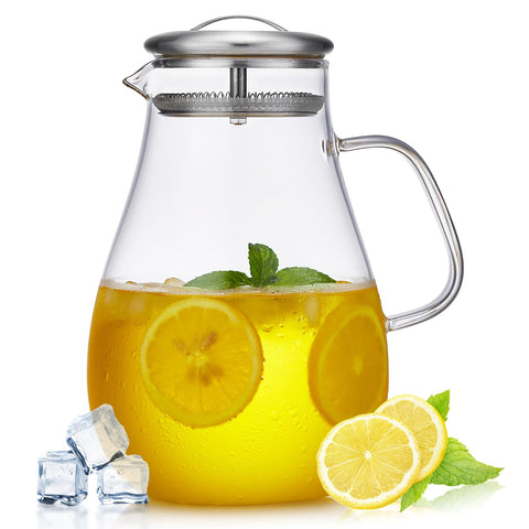 DOPUDO pitcher on a table with glasses showing attractive presentation