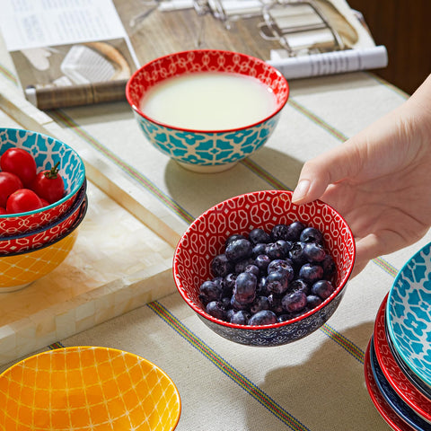 DOWAN bowls lined on table setting showing entertaining and decorative use