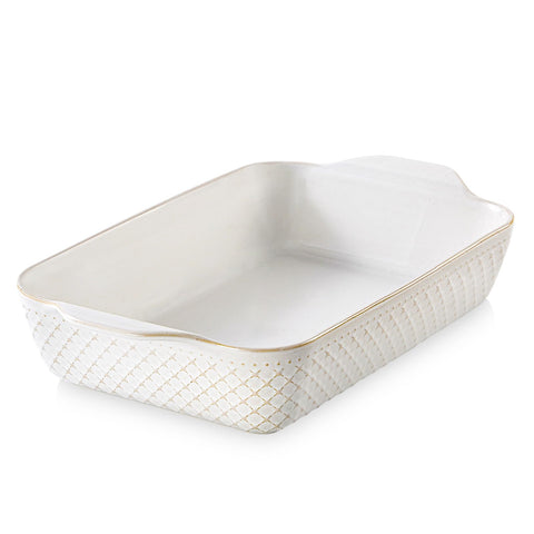 DOWAN front view of arctic white baking dish showing shape and handles for easy serving