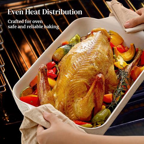 DOWAN handle close-up demonstrating secure grip for safe oven-to-table transfer