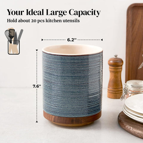 DOWAN rotating base detail highlighting silent spin and convenience