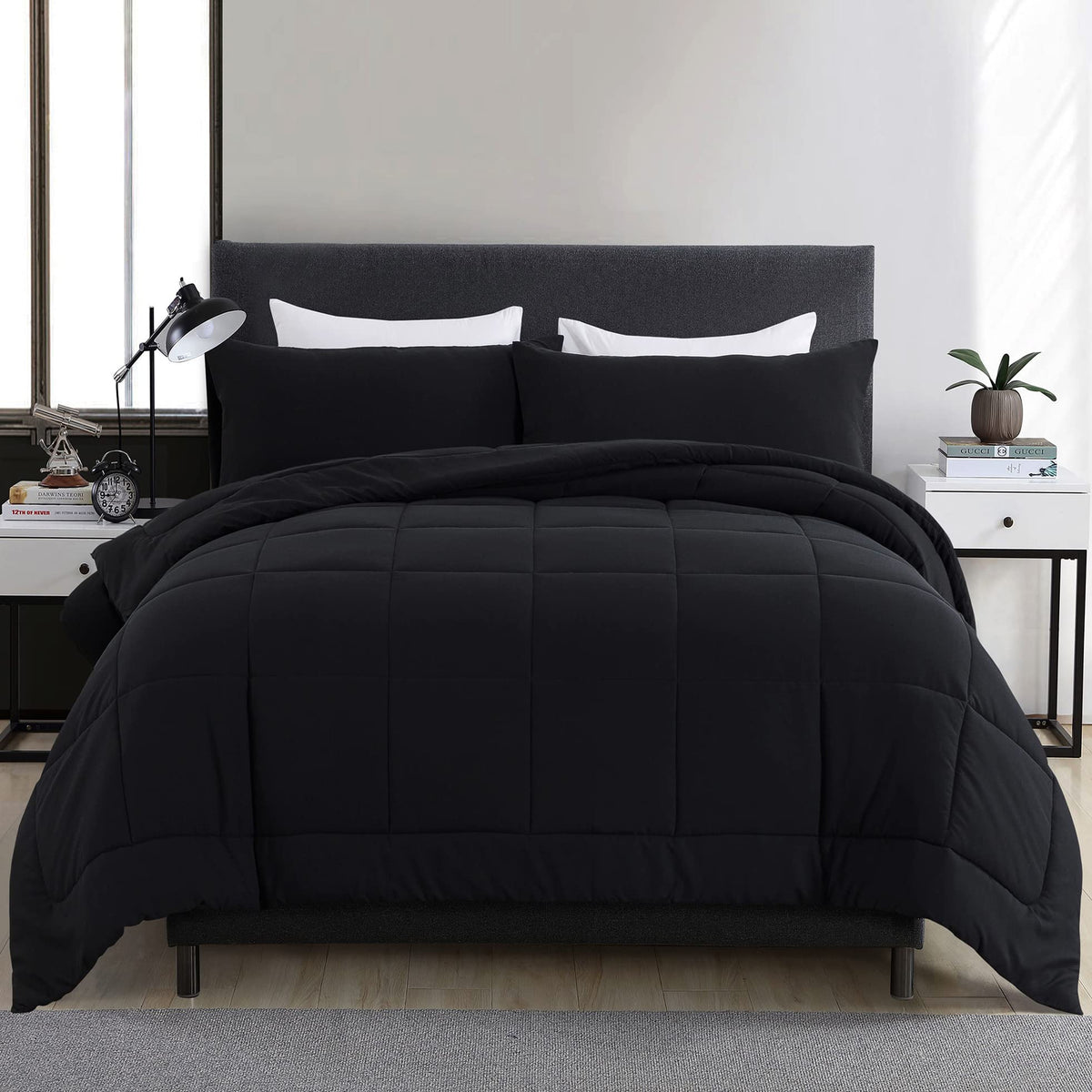 DOWNCOOL front view of full-size comforter showing clean black finish and fit