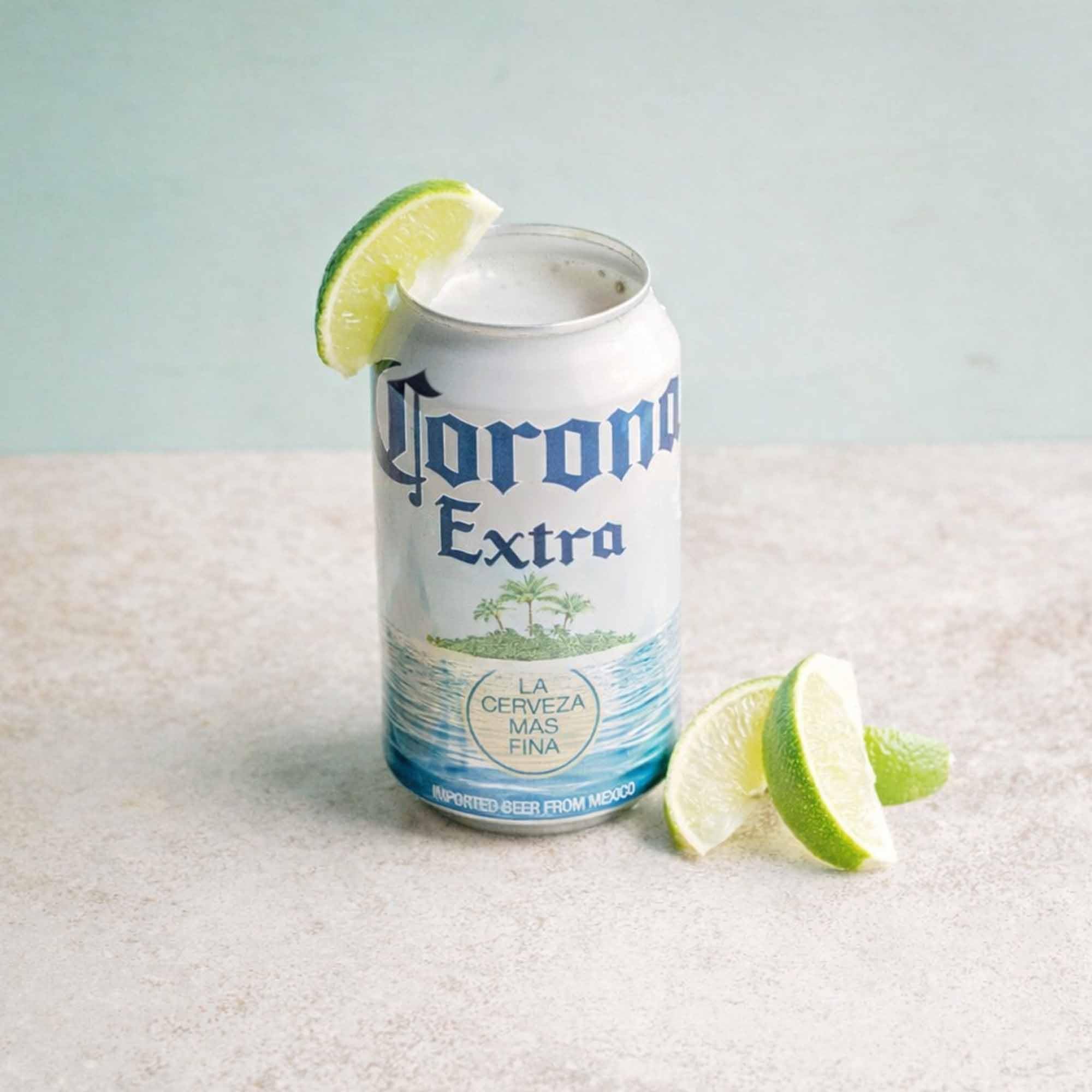 Draft Top opened can with garnish showing easier cocktail preparation
