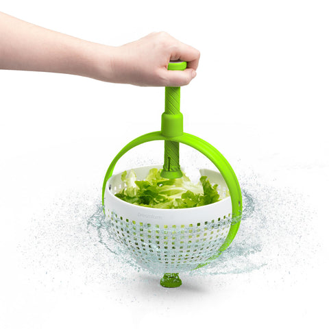 Dreamfarm Spina basket close-up highlighting curved walls for secure spinning