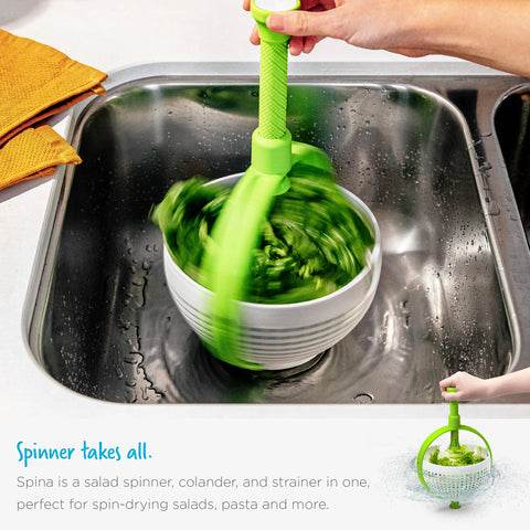 Dreamfarm Spina draining cooked pasta in colander mode for easy draining