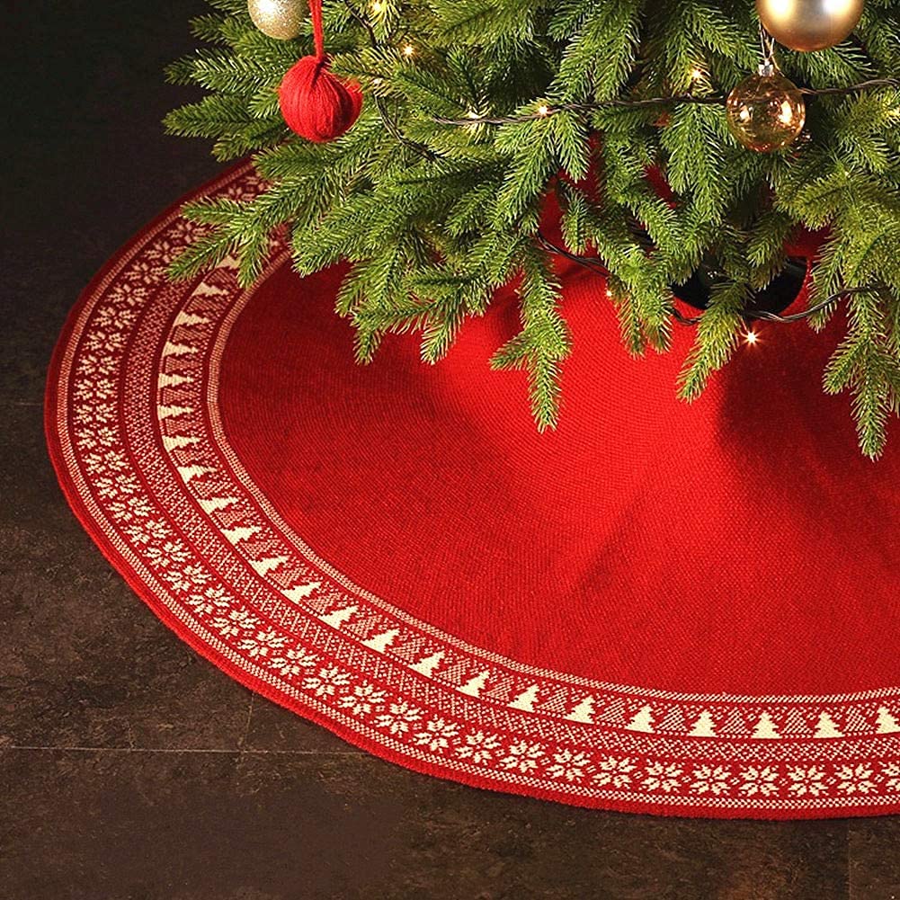Dremisland skirt with gift boxes showing 36-inch scale and festive display
