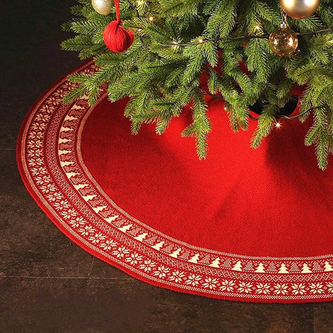 Dremisland skirt with gift boxes showing 36-inch scale and festive display