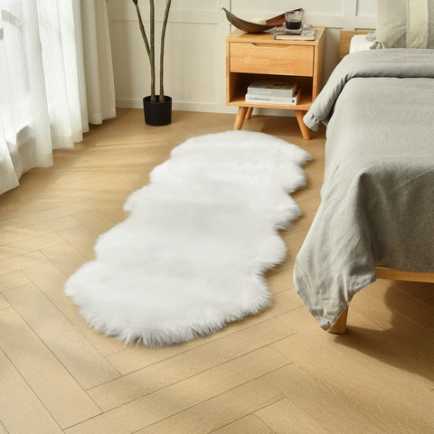 duduta front view of white runner showing full shape and style benefit