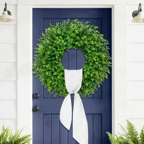 Dushle wreath with sash and hook ready to hang