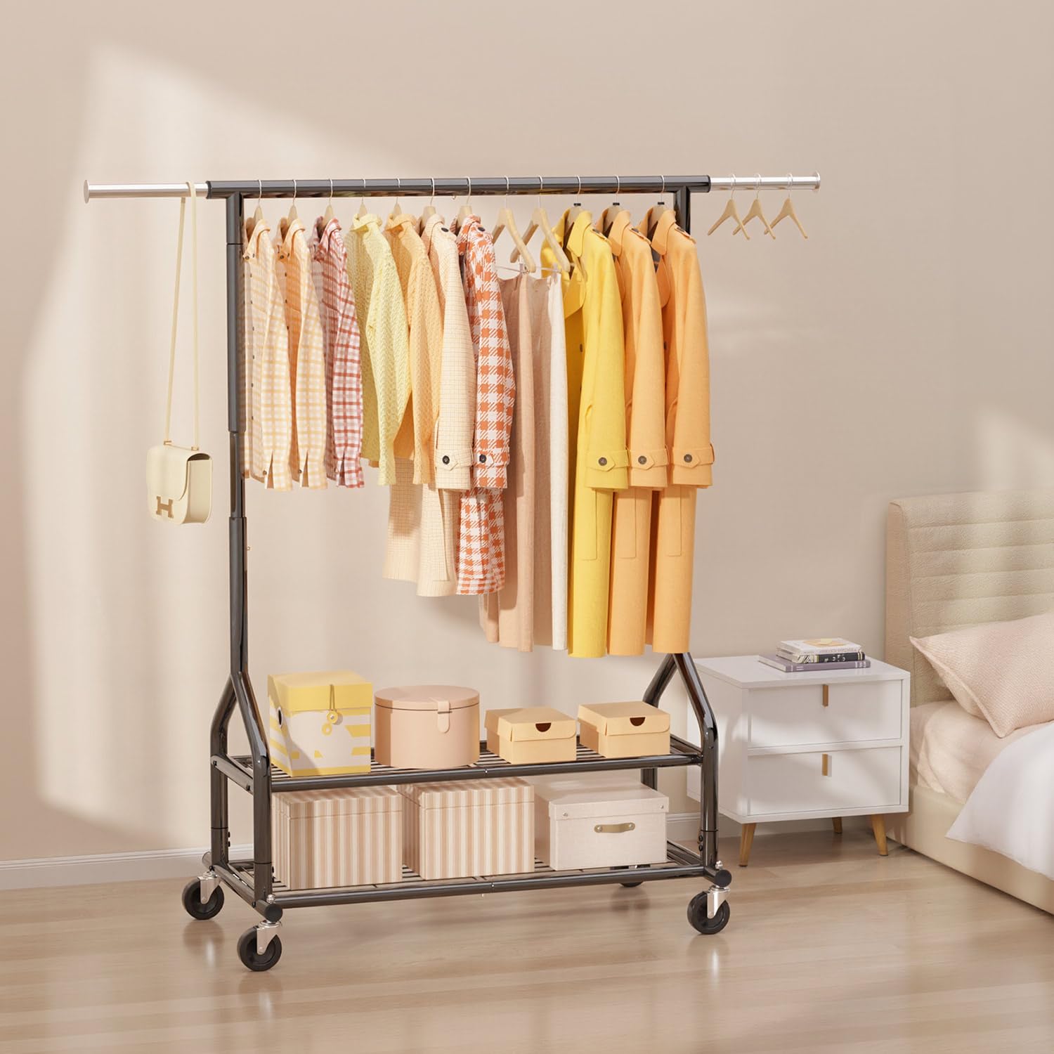 EAGMAK used in boutique display to present clothing neatly