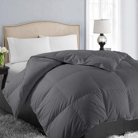 EASELAND comforter front packaging showing dark grey cover and brand