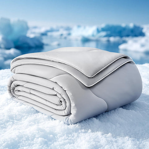 EASELAND comforter front view showing full king-size coverage and cooling benefit