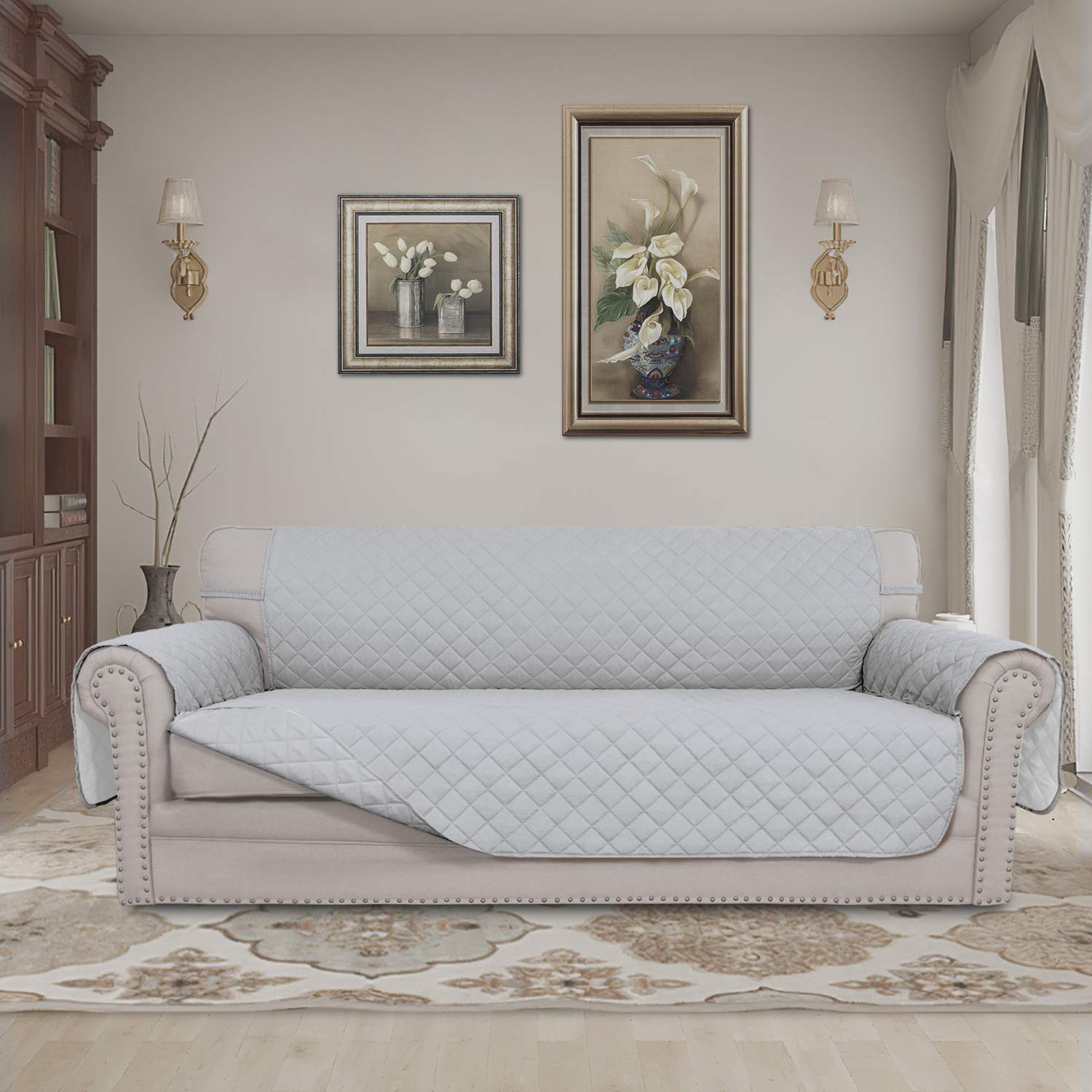 Easy-Going detailed quilted texture showing durable microfiber and padding