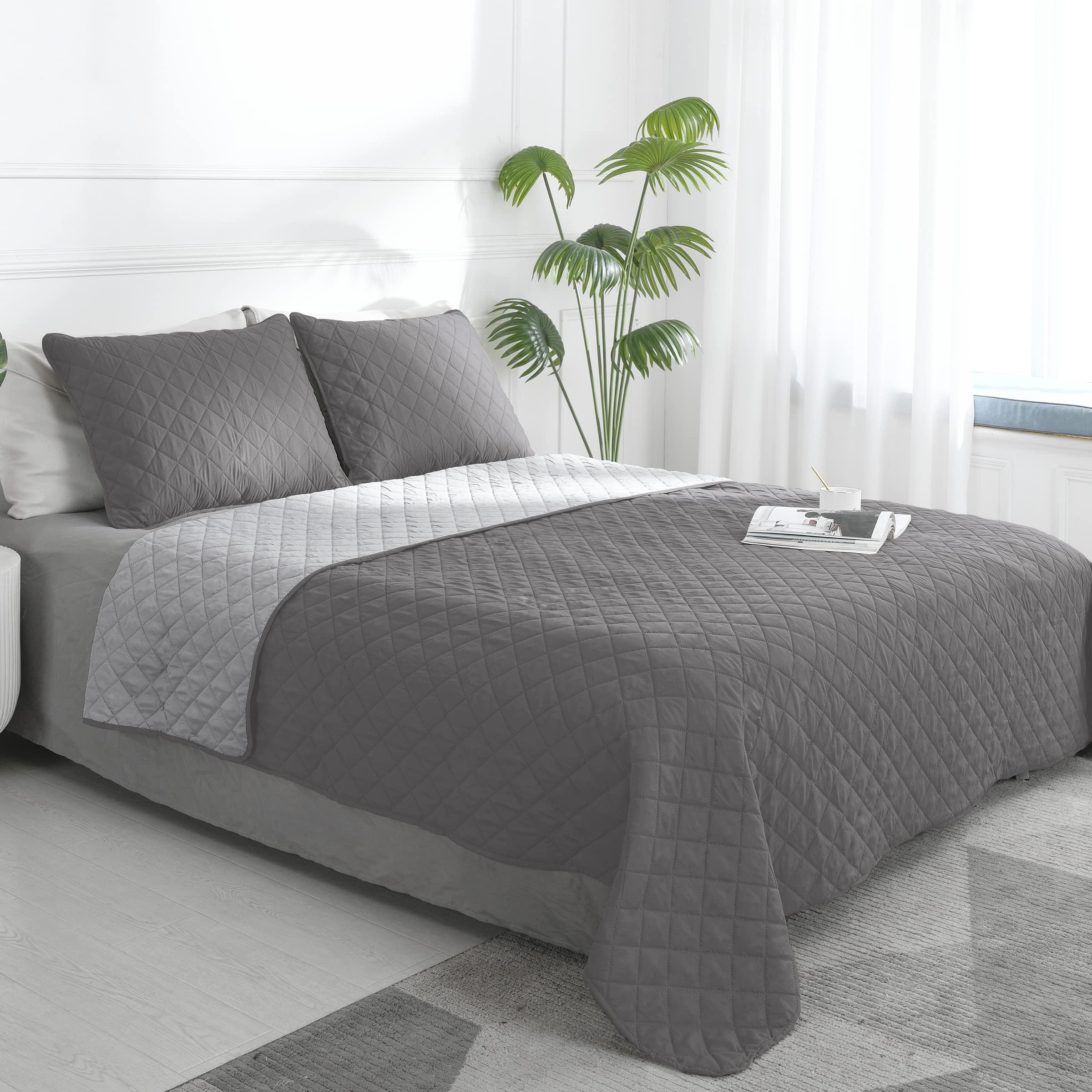 Easy-Going front view of quilt showing full twin spread and neat geometric pattern benefits style