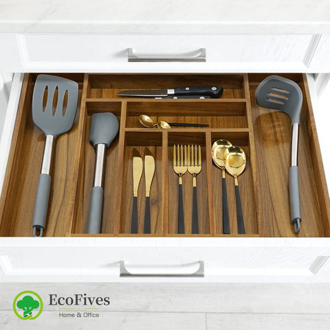 EcoFives acacia with silverware arranged demonstrating neat separation and quick selection