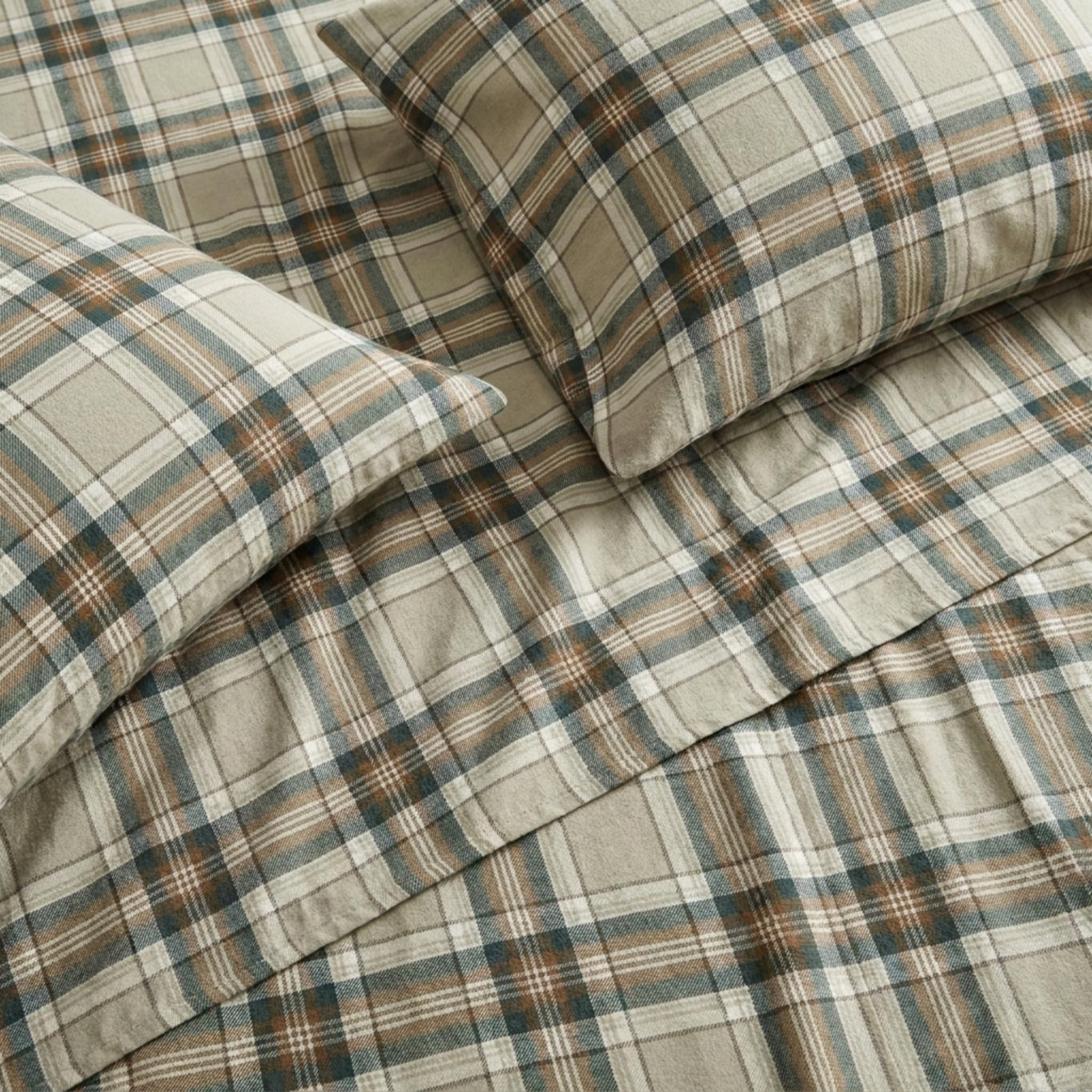 Eddie Bauer fitted sheet corner showing deep pocket for secure fit